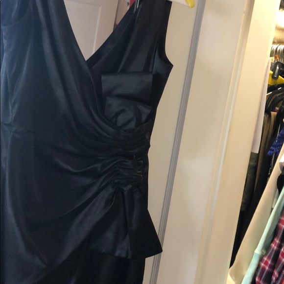 Maggie London black bow dress - Picture 2 of 4